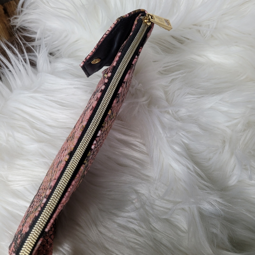 Make-up bag - Picture 4 of 9